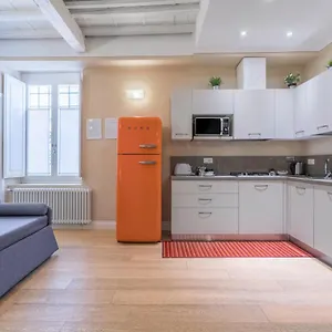 Wine Barolo Apartamento Florencia