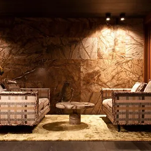 4* Hotel Alexander Charme