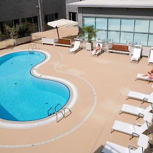 מלון Novotel Milano Malpensa Aeroporto, קרדונו אל קמפו