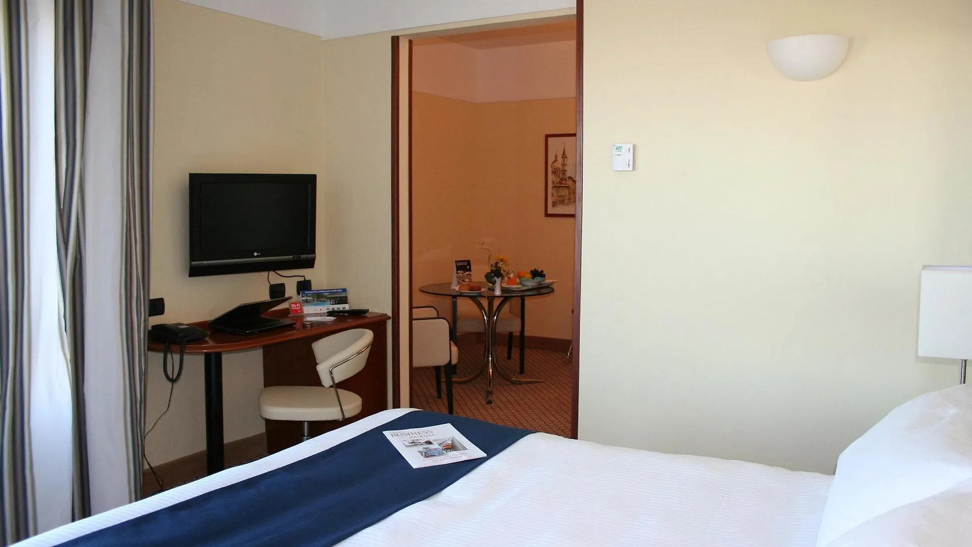 Belstay Milano Assago 4*,  Italien